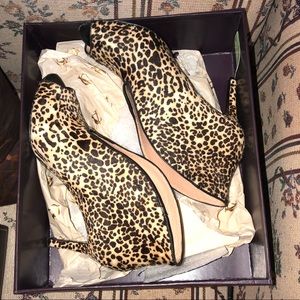 Leopard heel with open toe